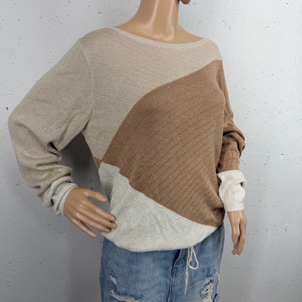 Venus Women’s size Medium Beige Tan Metallic Gold Threaded Drawstring Sweater